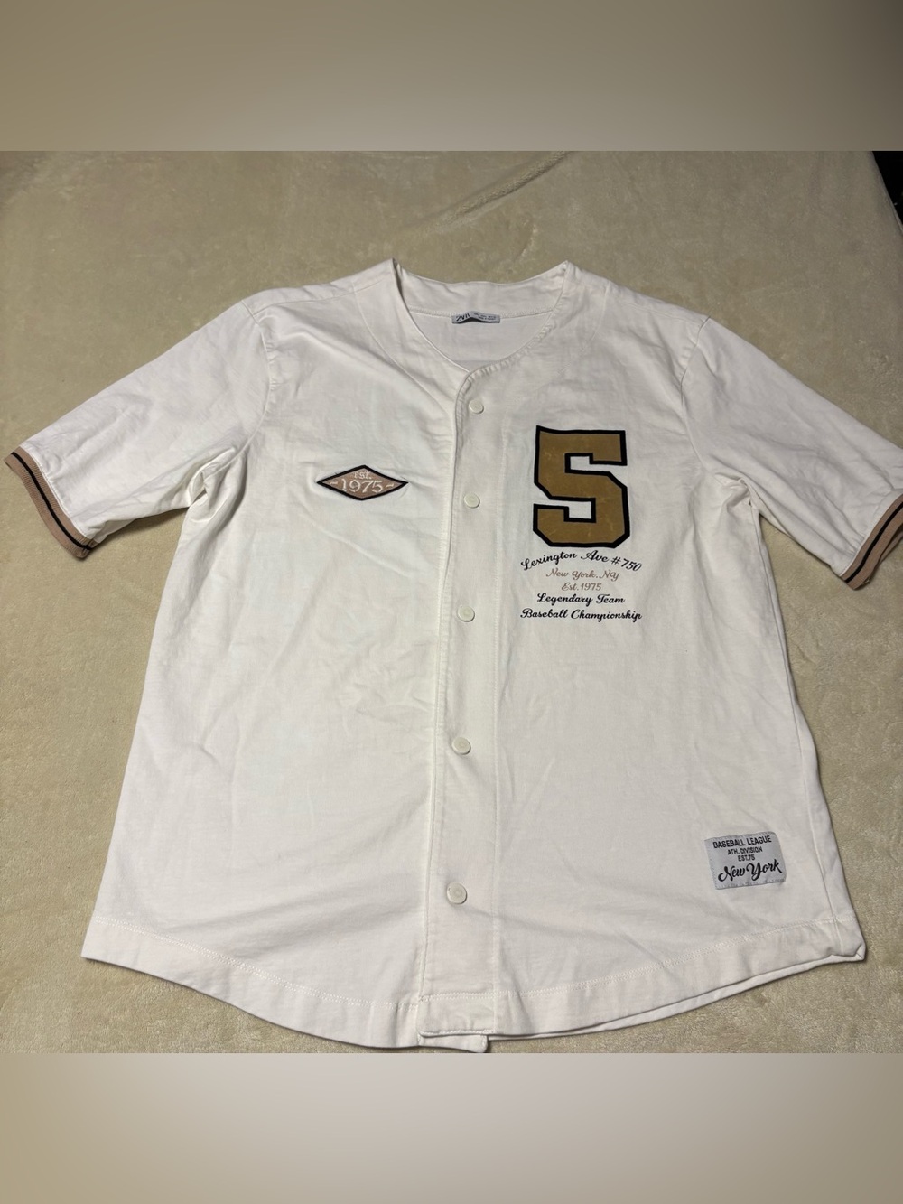 Zara White Baseball-Style Jersey with Gold '5' Patch and Tan Trim